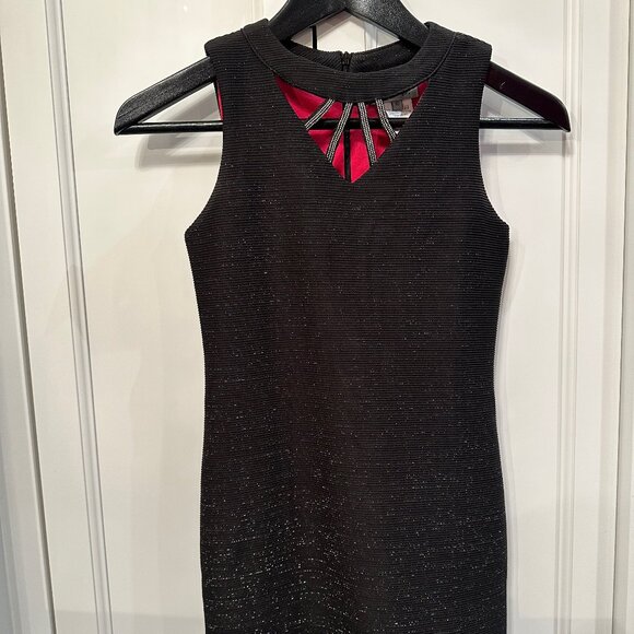 Little Black Dress - Picture 1 of 3